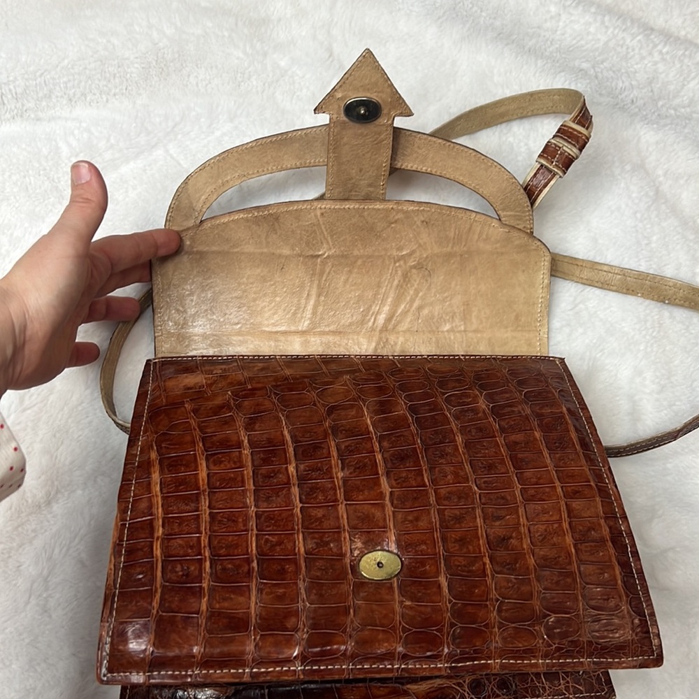 Handmade croc bag - Picture 3 of 12